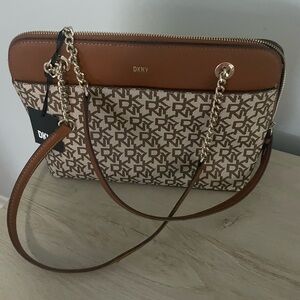DKNY bag with tags